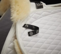 stubben-czaprak-ujezdzeniowy-streamline-close-contact-lambskin-bialy