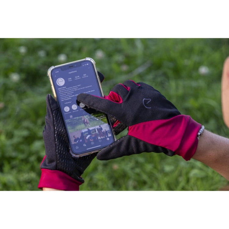equitheme-knit-digital-gloves (2).jpg