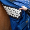 Derka do akupresury Accuhorsemat Cooler with Acupressure Mats