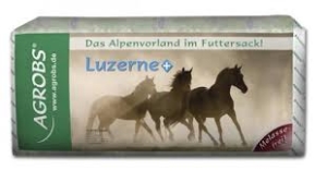 Sieczka dla koni wrzodowych  AGROBS "Luzerne +" 15kg 24h
