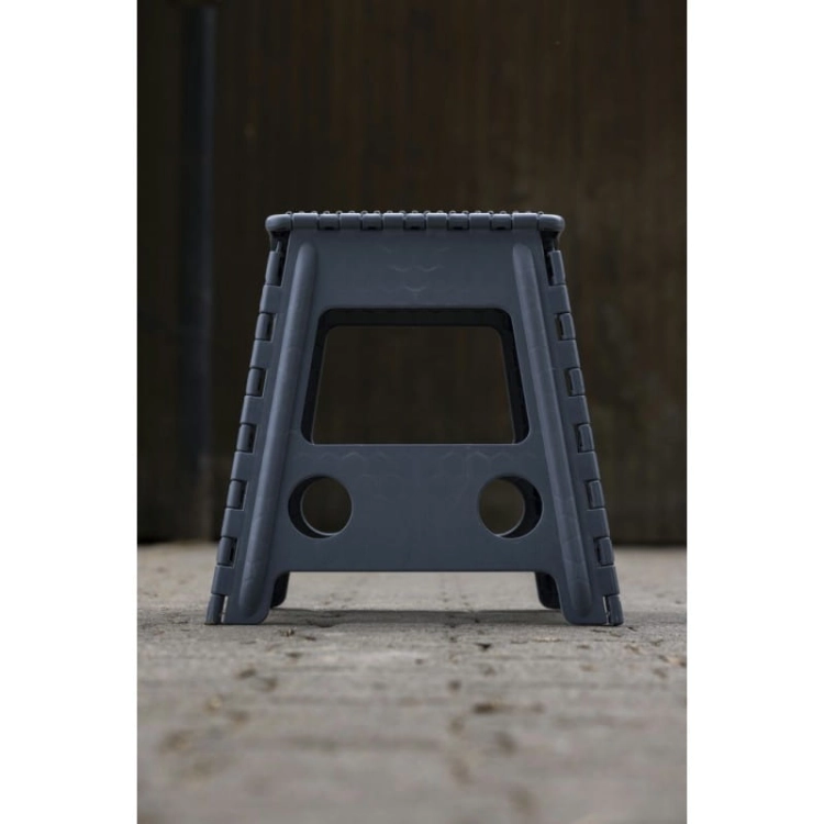 hippotonic-grip-folding-step-stool (2).jpg
