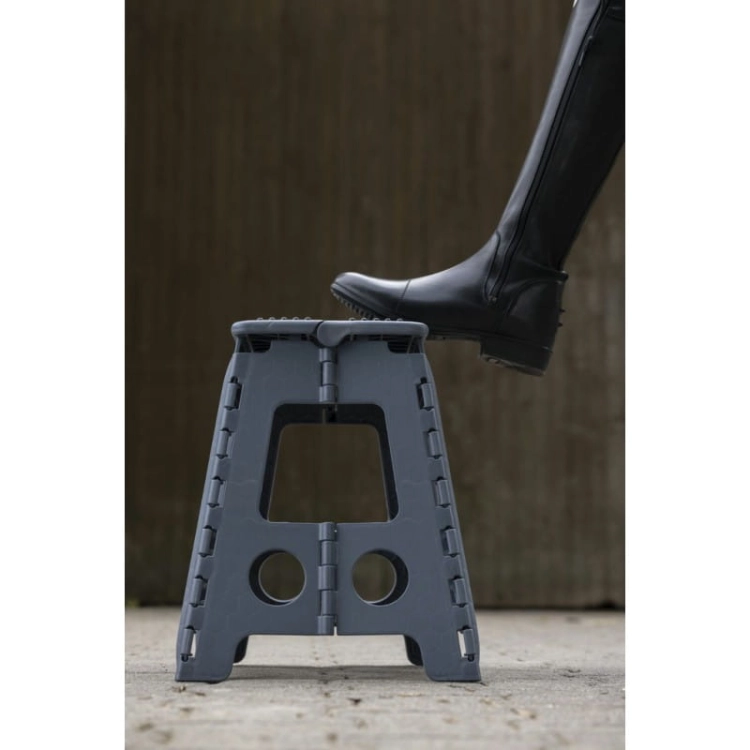 hippotonic-grip-folding-step-stool.jpg