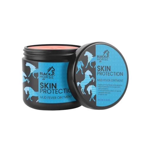 masciowa-kuracja-na-grude-black-horse-skin-protection-mud-fever-ointment
