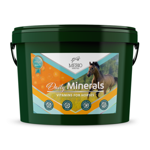 mebio-Daily-Minerals-witaminy-i-minerały-dla-koni.png