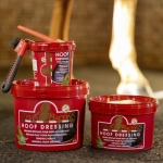 smar-do-kopyt-kevin-bacons-hoof-dresisng