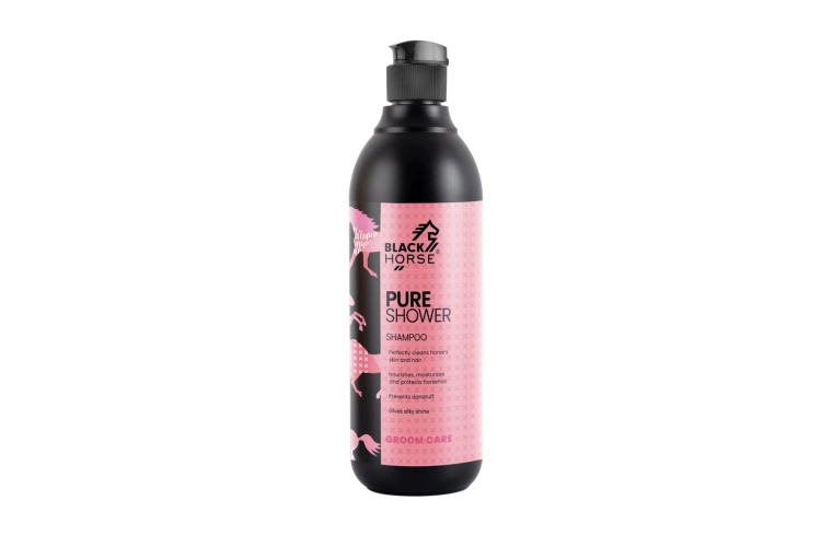 PURE-SHOWER-black-horse-szampon-dla-koni.webp