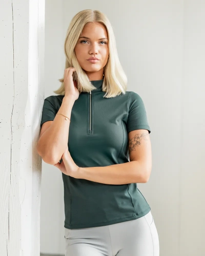 koszulka-fager-emma-short-sleeve-green3.webp