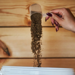 Biotin-biotyna-over-horse1.png