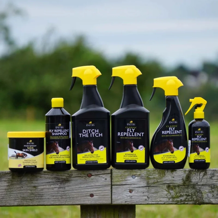 Spray-odstraszajacy-owady-LINCOLN-Ditch-The-Itch.webp
