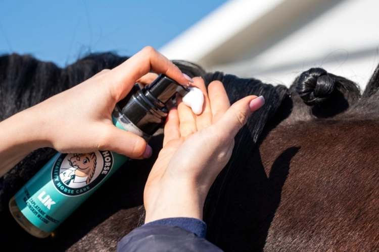 doctor-horse-lik-pianka-do-koreczkow1.jpg