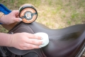 smar-do-skor-doctor-horse-smaruj-skore3.jpg
