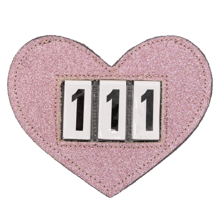 Numerek-startowy-QHP-Heart-pink.jpg