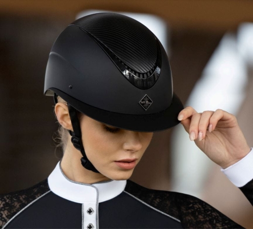fair-play-apoleus-carbon-wide-visor.JPG