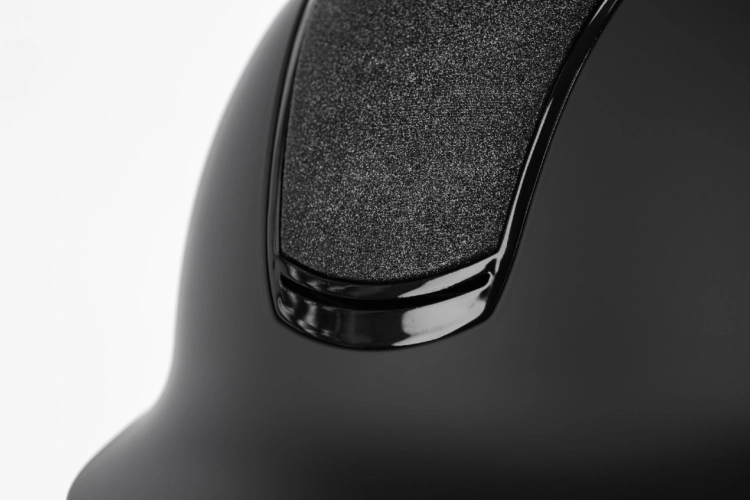 covalliero-eclipse-kask-jezdziecki-czarny-panel.jpg