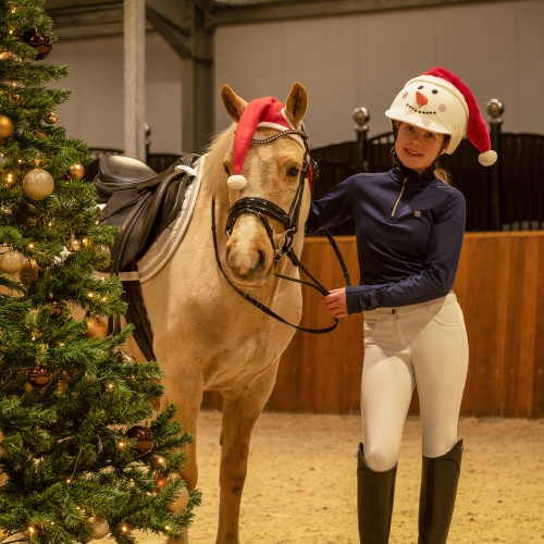 Czapka-swiateczna-na-kask-QHP-Snowman-2