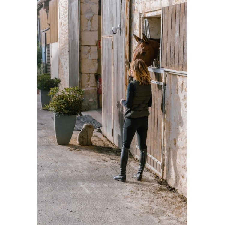 Kamizelka-z-funkcja-grzania-EquiTheme-Sasha-23