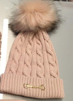 Czapka-Equestrian-Queen-Kehlani-pink