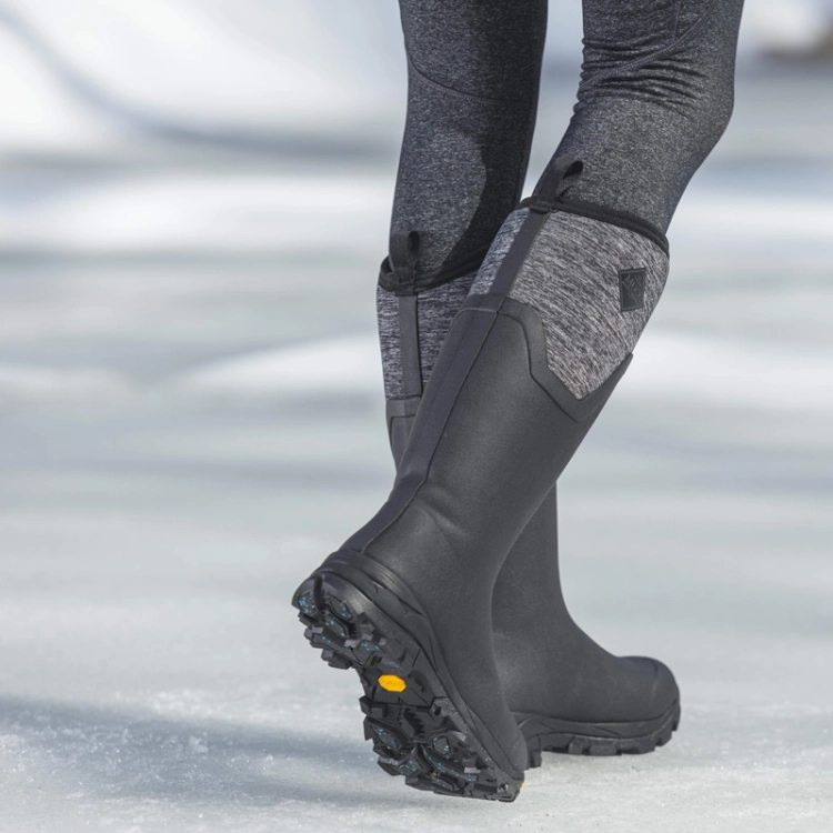buty-muck-arctic-ice-tall-8.jpg