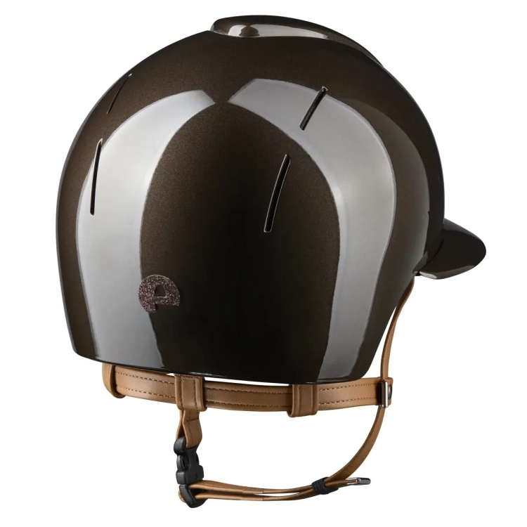 Kask-KEP-Smart-Nova-Metal-Polish-Black-Star-Polo-Visor-brown-beige-chinstrap-02.webp