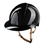 Kask-KEP-Smart-Nova-Metal-Polish-Silver-Star-Polo-Visor-black-beige-chinstrap-01.webp