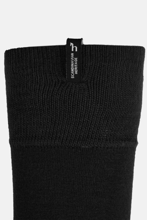 Skarpety-HORZE-Bamboo-black-02.jpg