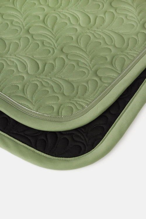 Czaprak-wszechstronny-Horze-Free-Form-SS2026-celadon-green-24h-06.jpg