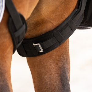 Ochraniacz na paski do derki QHP "Leg cord protection" 2szt 24h