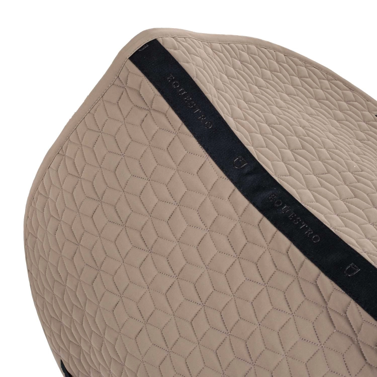 Czaprak-EQUESTRO-Cube-Quilting-SS2026walnut-3.jpg