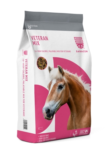 saracen-veteran-mix-20-kg-pasza-dla-koni-starszych.jpg