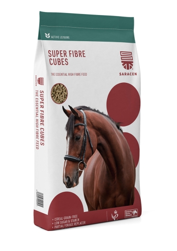 saracen-super-fibre-cubes-20kg-niskoskrobiowa-pasza-dla-koni.jpg
