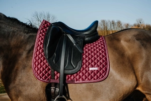Czaprak ujeżdżeniowy Equi Theme "Nacre" burgundy
