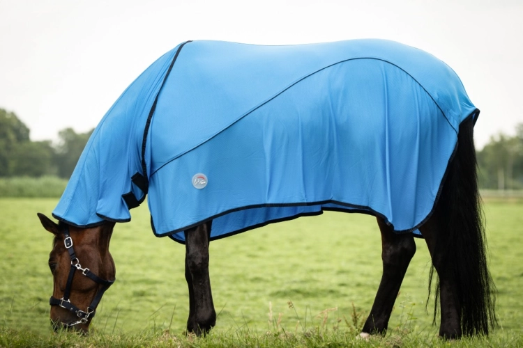 Derka-chlodzaca-HKM-Equine-Care-Pro-3
