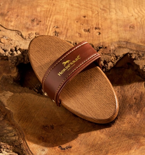 Szczotka-do-siersci-HORSEWARE-Signature