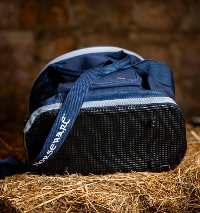 Torba-na-szczotki-HORSEWARE-Newmarket-navy-07