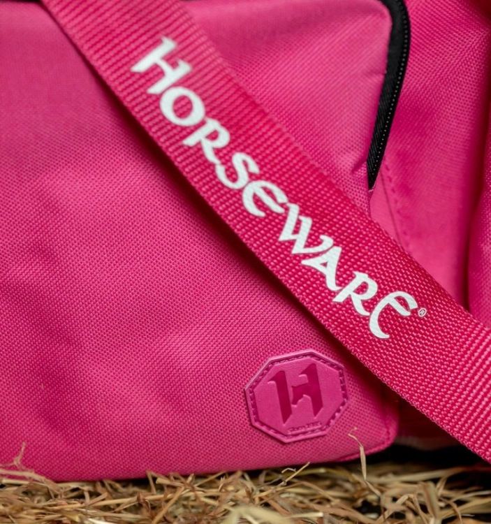 Torba-na-szczotki-HORSEWARE-Newmarket-pink-04