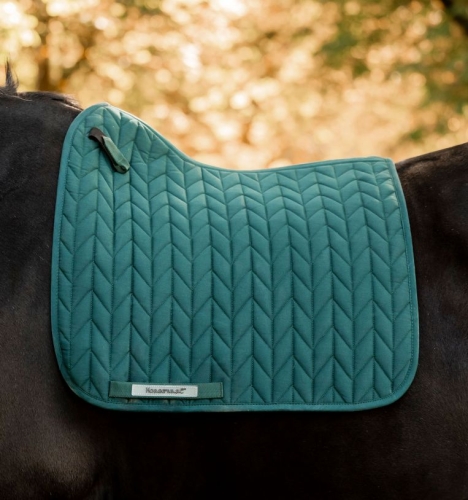 Czaprak-ujezdzeniowy-HORSEWARE-Close-Contact-dynasty-green-01