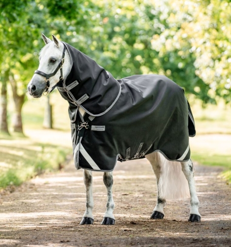 Derka-padokowa-z-kapturem-HORSEWARE-RAMBO-Supreme-Light-1680D-50g-black-thunderstor-grey-01