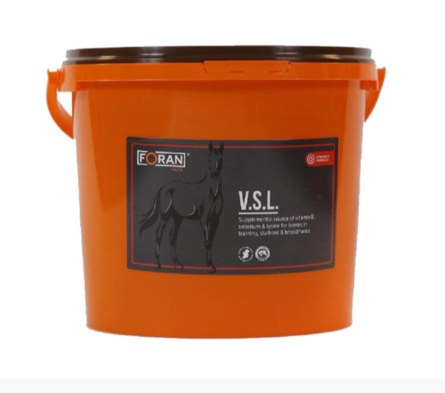 Dodatek-z-witamina-E-selenem-i-L-lizyna-FORAN-V.S.L.
