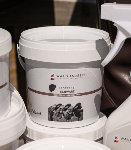 Smar-do-skor-WALDHAUSEN-Leather -Grease-Black-500ml-02