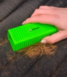 Szczotka-do-usuwania-siersci-WALDHAUSEN-Animal-Hair-Remover-green-03