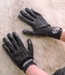 Rekawica-do-czyszczenia-i-masazu-WALDHAUSEN-Cleaning-and-Care-Glove-02