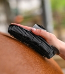 Zgrzeblo-plastikowe-WALDHAUSEN-Plastic-Curry-Comb-03