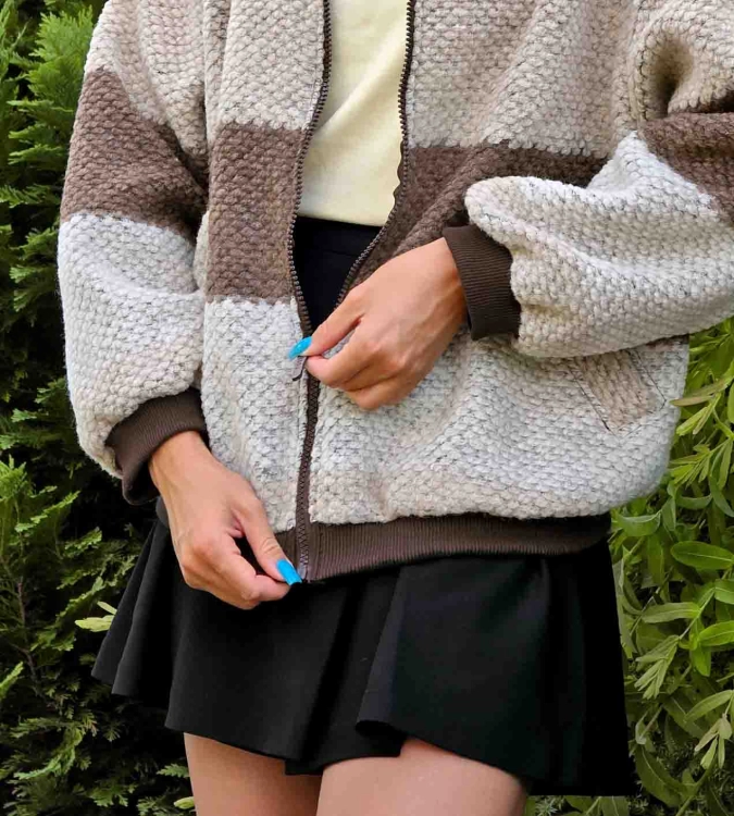 Kurtka-bomberka-welniana-TORPOL-Stripe-Wooly-cappuccino-05