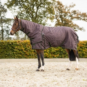 Derka padokowa QHP "Detachable Neck" 1200D AW2026 150g driftwood 24h