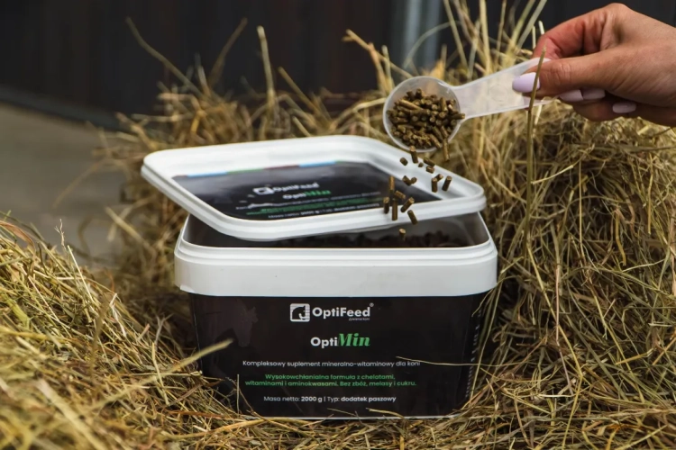 Dodatek mineralno-witaminowy OptiFeed OptiMin 2kg