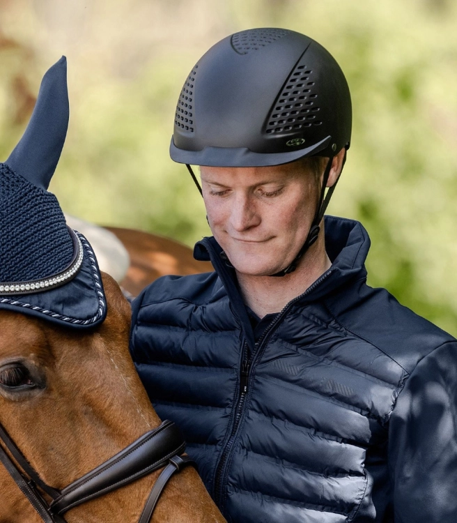 Kask-SWING-H23-Classic-05