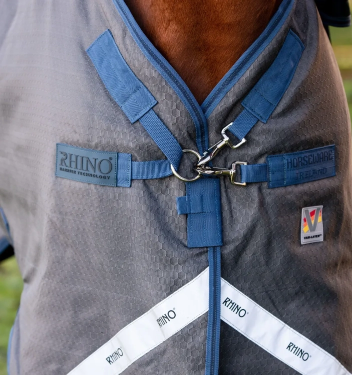 HORSEWARE Rhino Hexstop Plus 1000D 250g Derka padokowa z kapturem