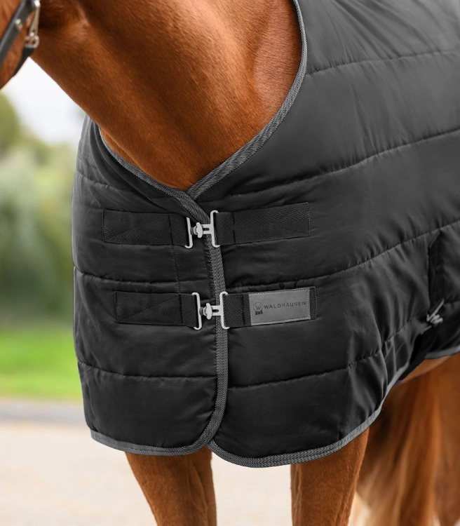 derka-stajenna-waldhausen-economic-300g-black-03