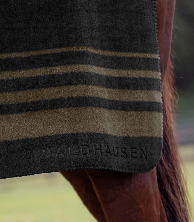Derka-polarowa-WALDHAUSEN-Solden-black-05