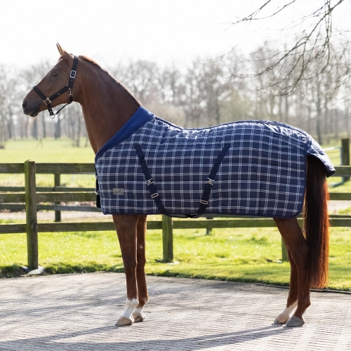Derka stajenna QHP Luxury 300g